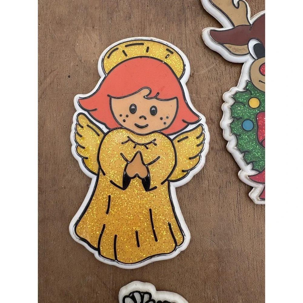 Lot of 4 Vintage Christmas Holiday Refrigerator Magnets Santa Angel Tree Rudolph